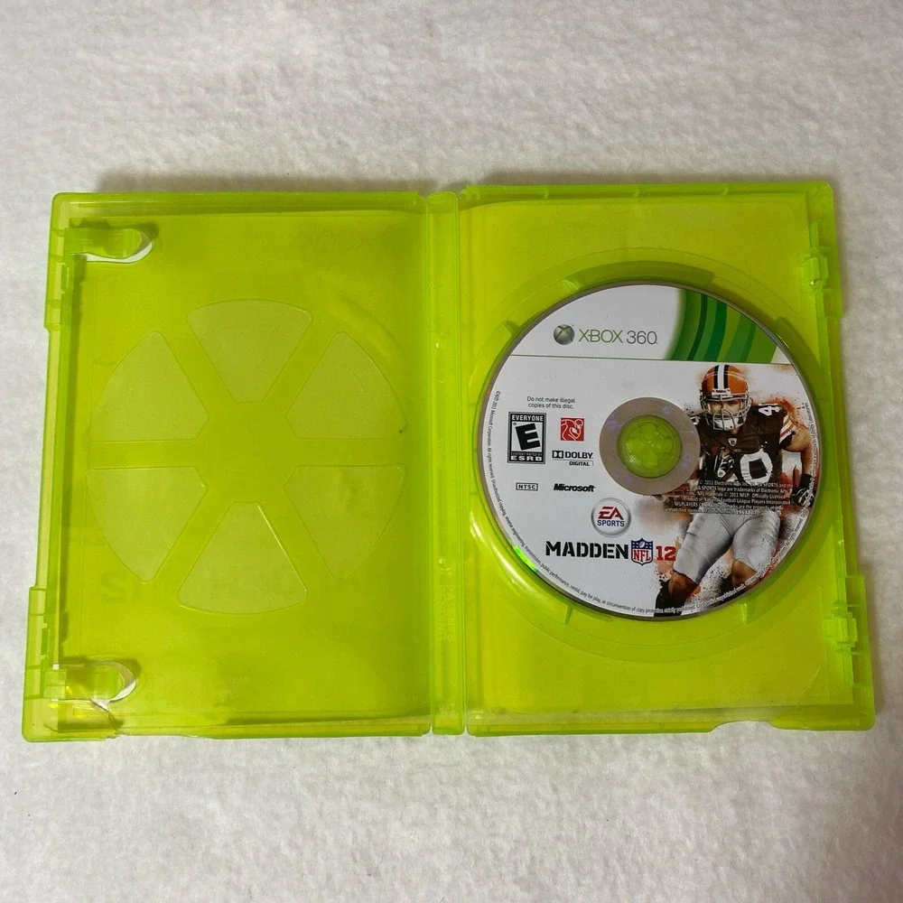 EA Sports Madden NFL 12 Xbox 360 Football Sports Video Game 2011 No Manual